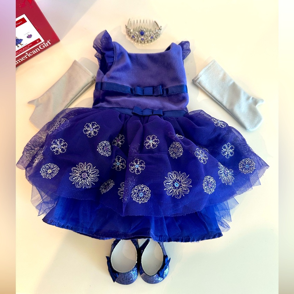 American Girl Snowflake Ball Gown Complete (Retired)